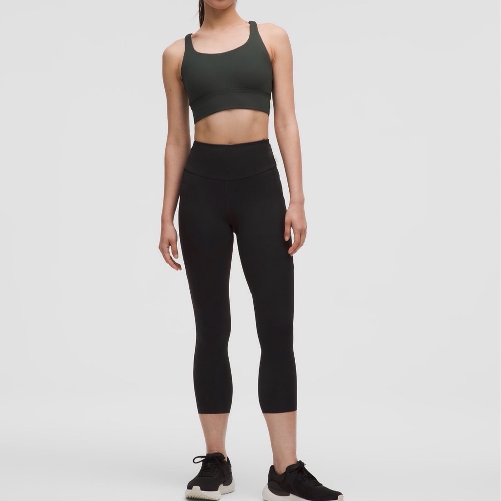 Lululemon Leggings fast and free cropped